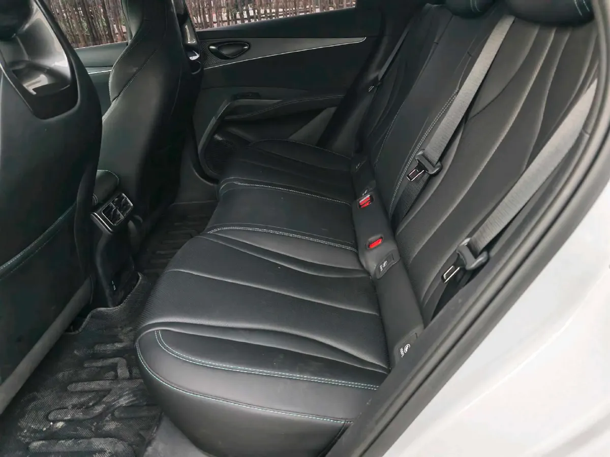 2025 BYD Seal06 1.5L 101HP L4 E-CVT PHEV 10.08KWH,autocango,china used car exporter,china ev exporter,chinese used car exporter,chinese used ev exporter