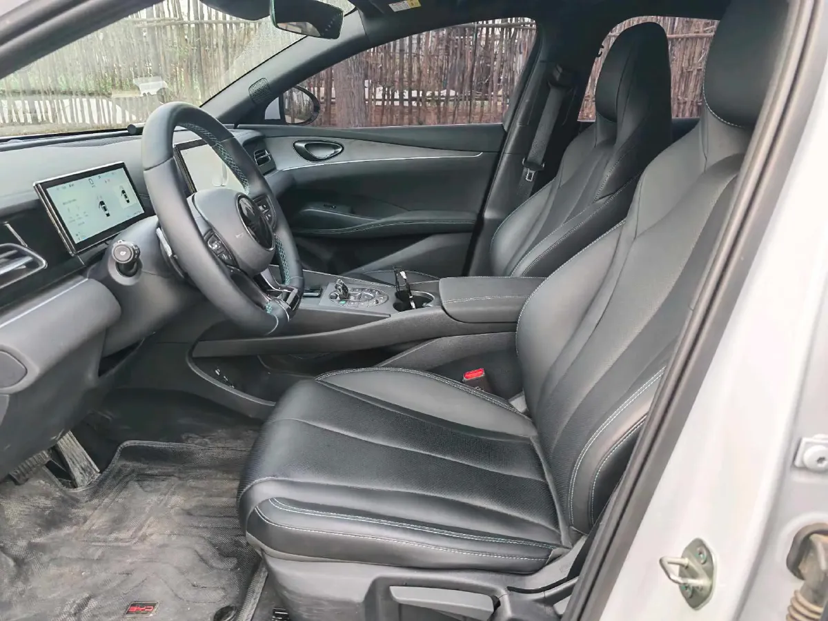 2025 BYD Seal06 1.5L 101HP L4 E-CVT PHEV 10.08KWH,autocango,china used car exporter,china ev exporter,chinese used car exporter,chinese used ev exporter