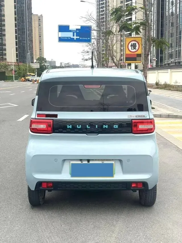 2021 WuLing HongGuang MINI EV BEV 13.8KWH,autocango,china used car exporter,china ev exporter,chinese used car exporter,chinese used ev exporter