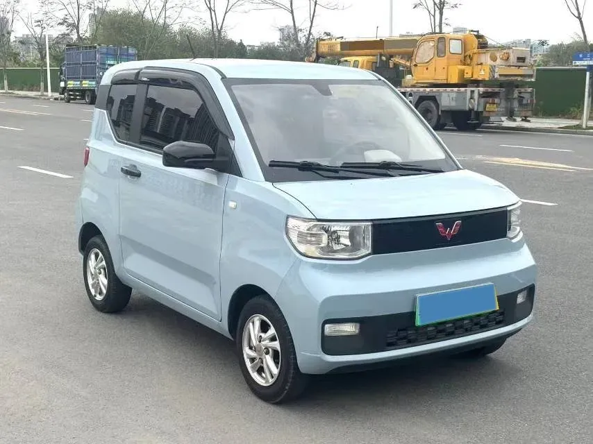 2021 WuLing HongGuang MINI EV BEV 13.8KWH,autocango,china used car exporter,china ev exporter,chinese used car exporter,chinese used ev exporter