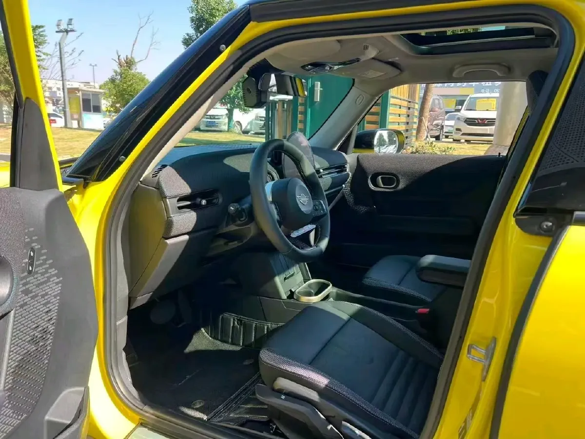 2025 MINI MINI 1.5T 156HP L3 7DCT,autocango,china used car exporter,china ev exporter,chinese used car exporter,chinese used ev exporter