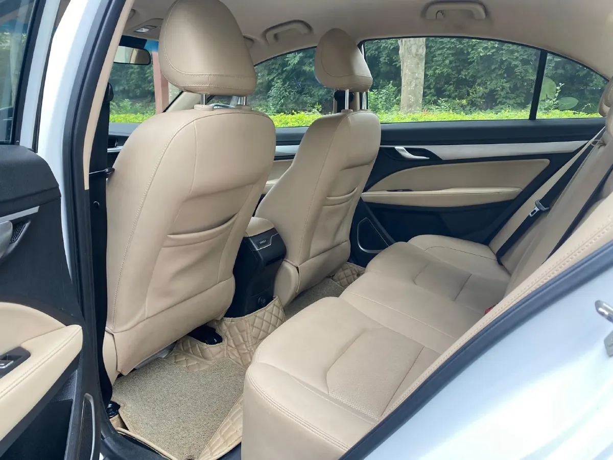 2019 Geely Emgrand 1.5L 109HP L4 CVT,autocango,china used car exporter,china ev exporter,chinese used car exporter,chinese used ev exporter