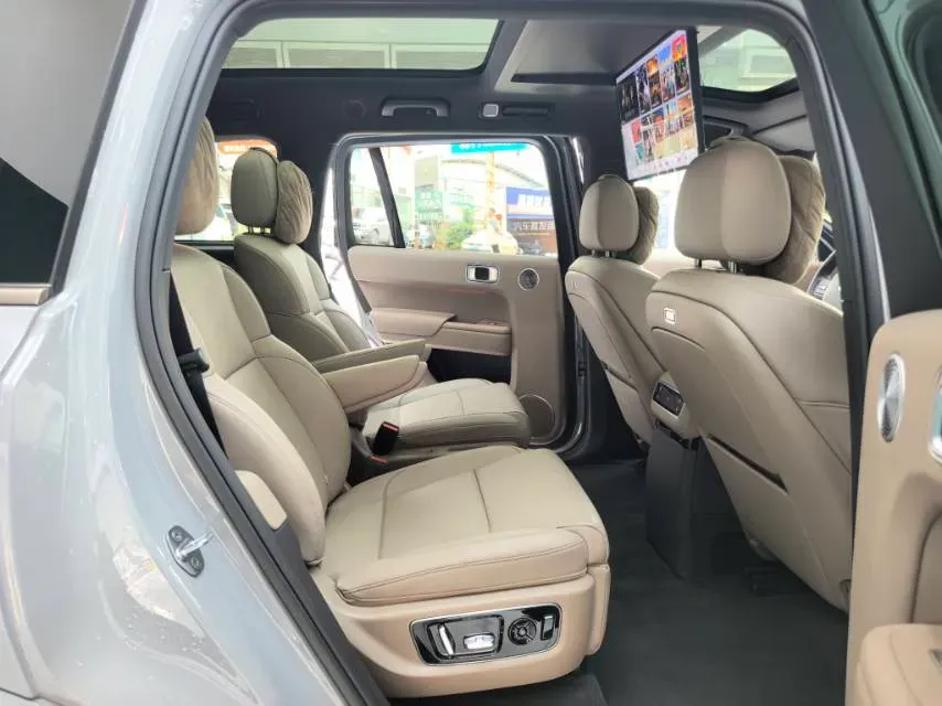 2025 Li L9 Range Extended 154HP REEV,autocango,china used car exporter,china ev exporter,chinese used car exporter,chinese used ev exporter