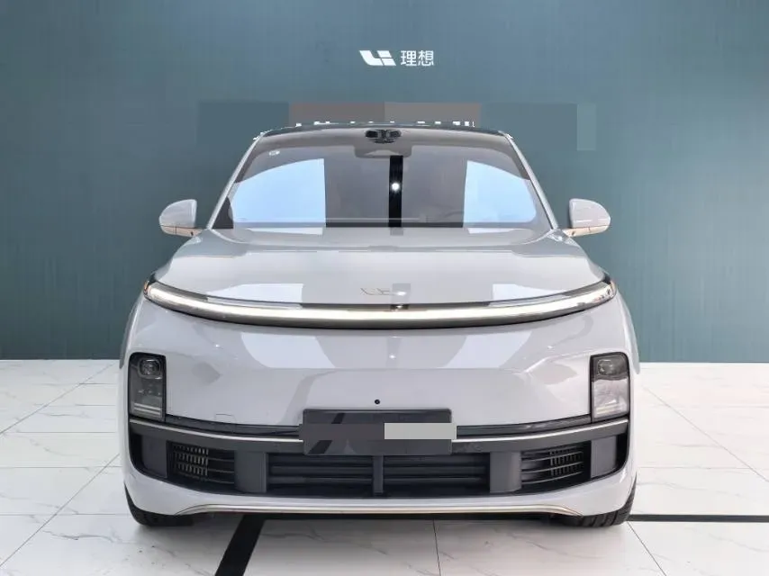2025 Li L9 Range Extended 154HP REEV,autocango,china used car exporter,china ev exporter,chinese used car exporter,chinese used ev exporter