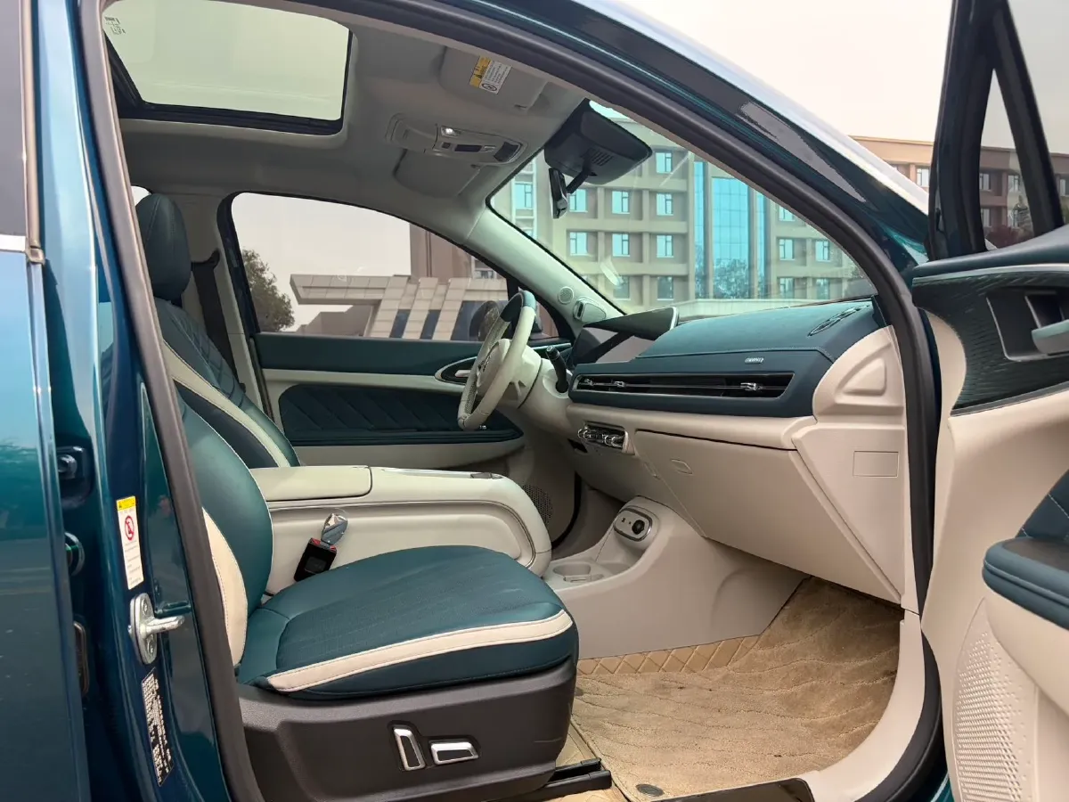 2023 Ora FunkyCat BEV 47.8KWH,autocango,china used car exporter,china ev exporter,chinese used car exporter,chinese used ev exporter