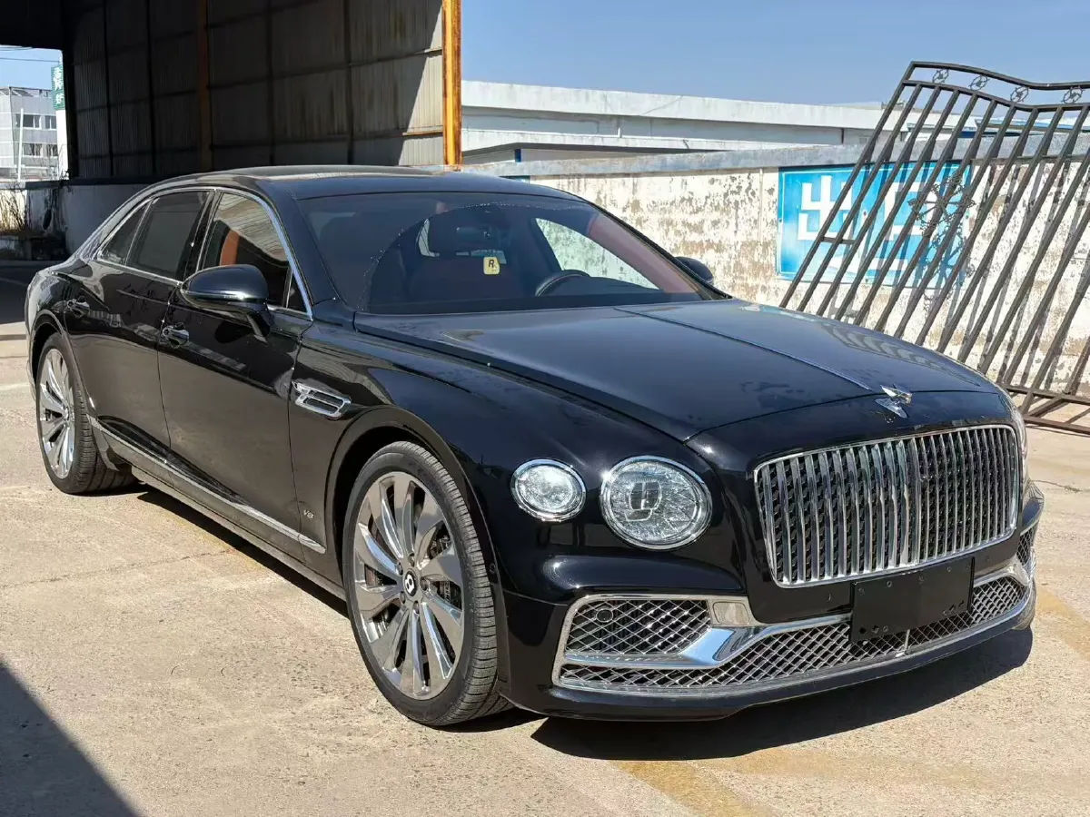 2022 Bentley Flying Spur 4.0T 550HP V8 8DCT,autocango,china used car exporter,china ev exporter,chinese used car exporter,chinese used ev exporter