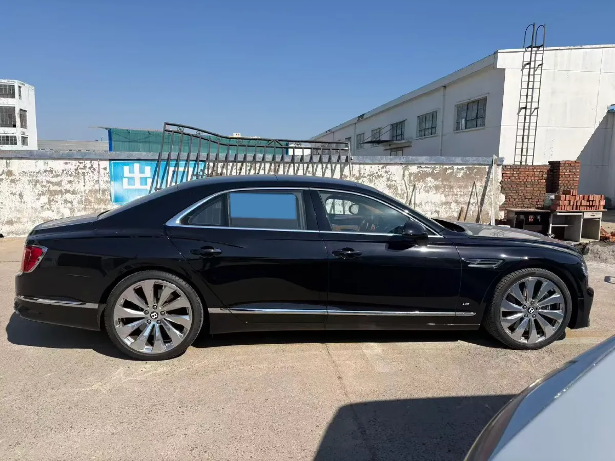 2022 Bentley Flying Spur 4.0T 550HP V8 8DCT,autocango,china used car exporter,china ev exporter,chinese used car exporter,chinese used ev exporter