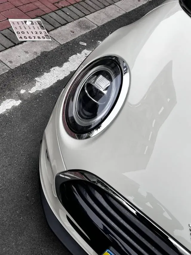 2019 MINI MINI 1.5T 136HP L3 7DCT,autocango,china used car exporter,china ev exporter,chinese used car exporter,chinese used ev exporter