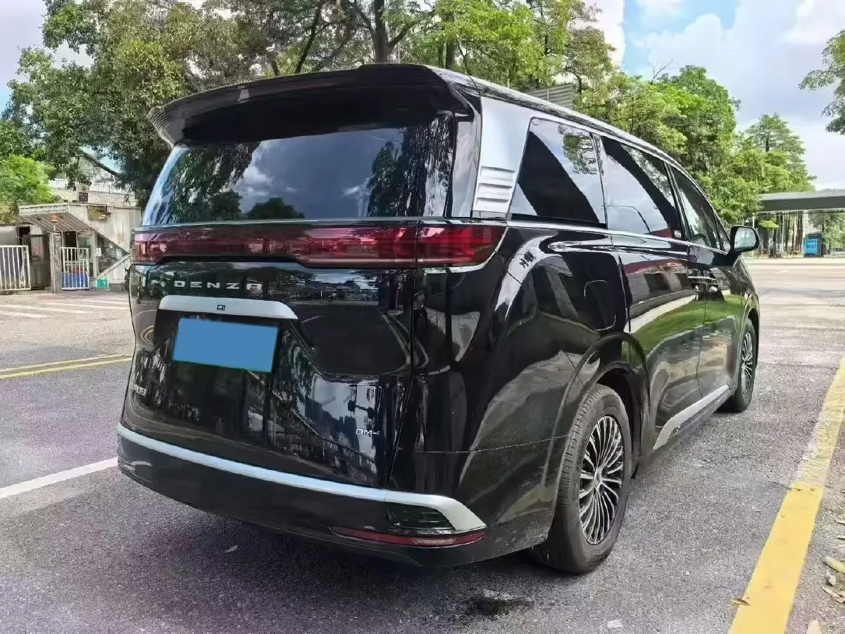 2024 Denza D9 1.5T 139HP L4 E-CVT PHEV 40KWH,autocango,china used car exporter,china ev exporter,chinese used car exporter,chinese used ev exporter
