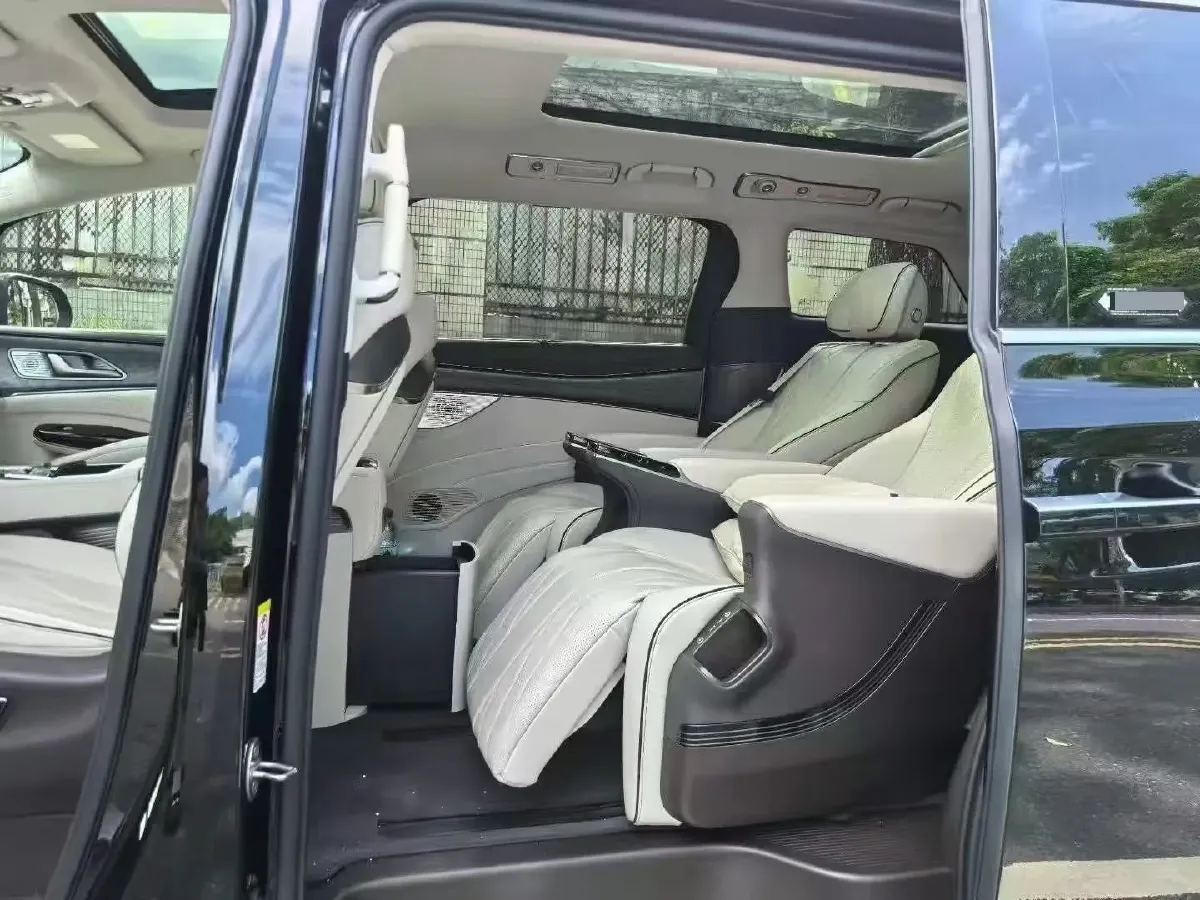 2024 Denza D9 1.5T 139HP L4 E-CVT PHEV 40KWH,autocango,china used car exporter,china ev exporter,chinese used car exporter,chinese used ev exporter