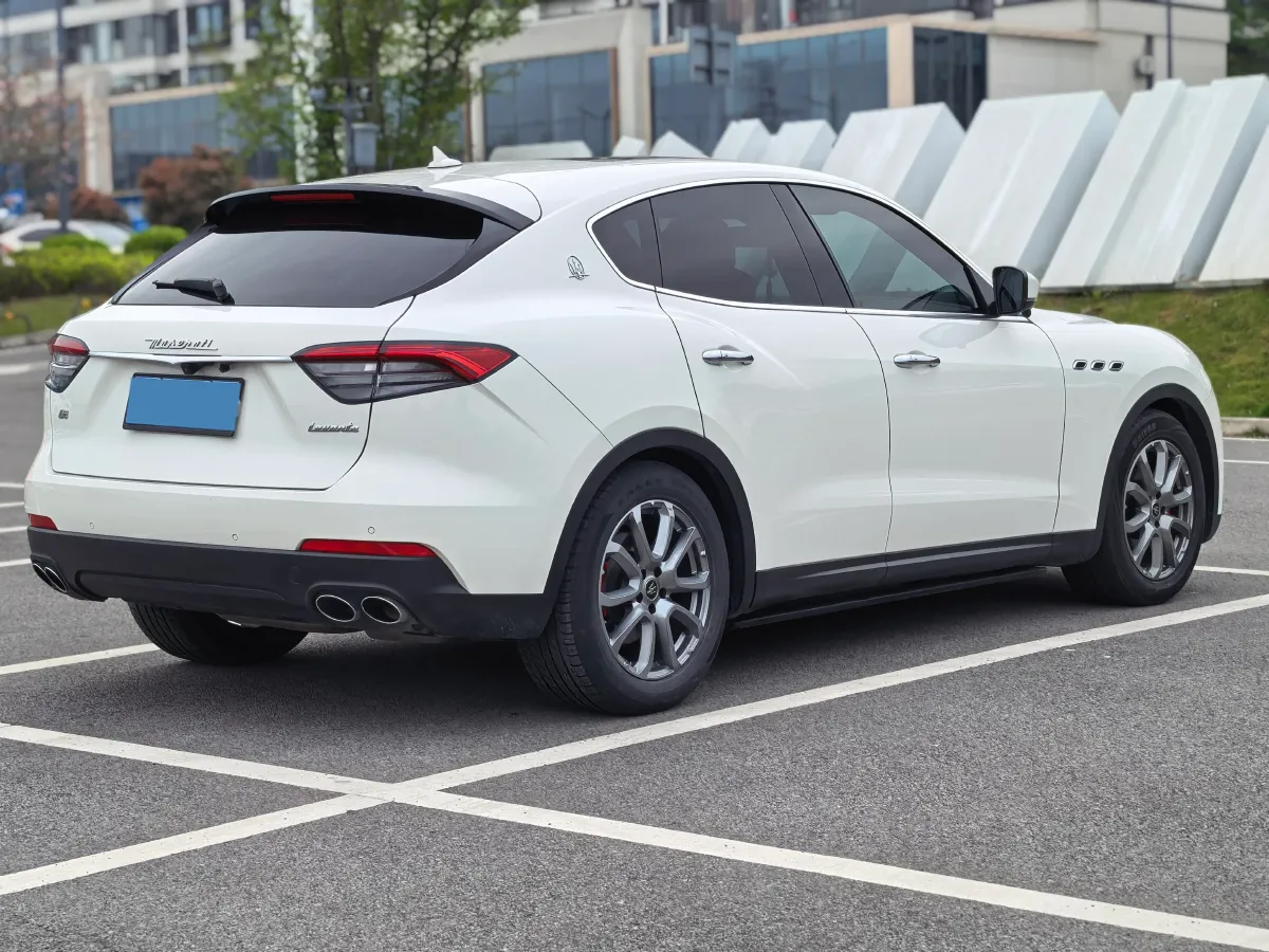 2021 Maserati Levante 3.0T 350HP V6 8AT,autocango,china used car exporter,china ev exporter,chinese used car exporter,chinese used ev exporter