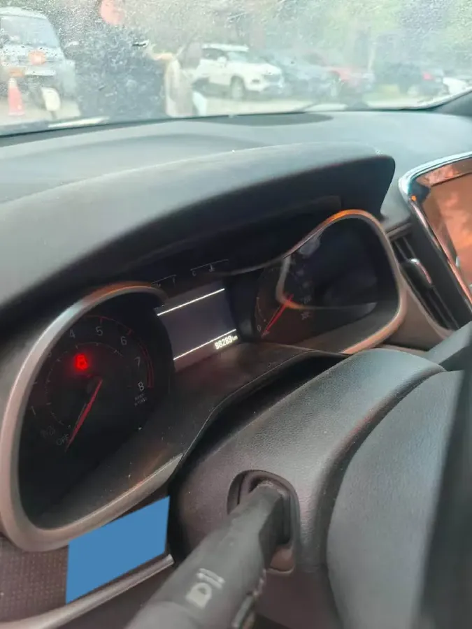 2019 Chevrolet Monza 1.3T 163HP L3 6AT,autocango,china used car exporter,china ev exporter,chinese used car exporter,chinese used ev exporter