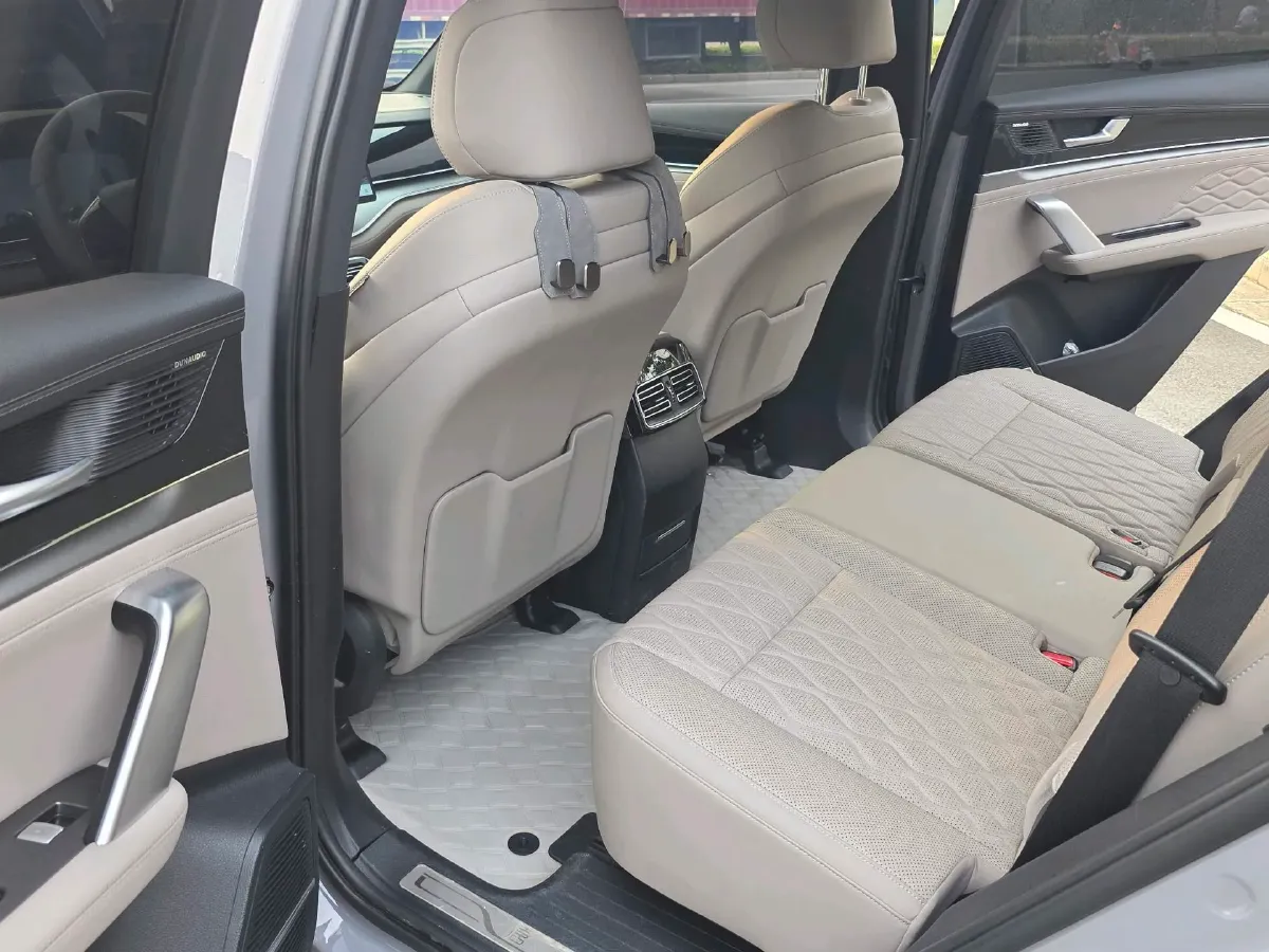 2025 BYD Tang 1.5T 156HP L4 E-CVT PHEV 21.504KWH,autocango,china used car exporter,china ev exporter,chinese used car exporter,chinese used ev exporter