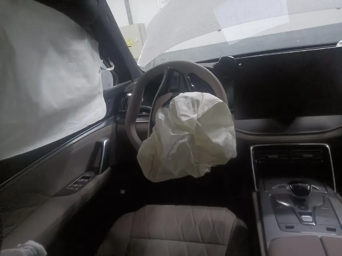 2025 BYD Tang 1.5T 156HP L4 E-CVT PHEV 21.504KWH,autocango,china used car exporter,china ev exporter,chinese used car exporter,chinese used ev exporter