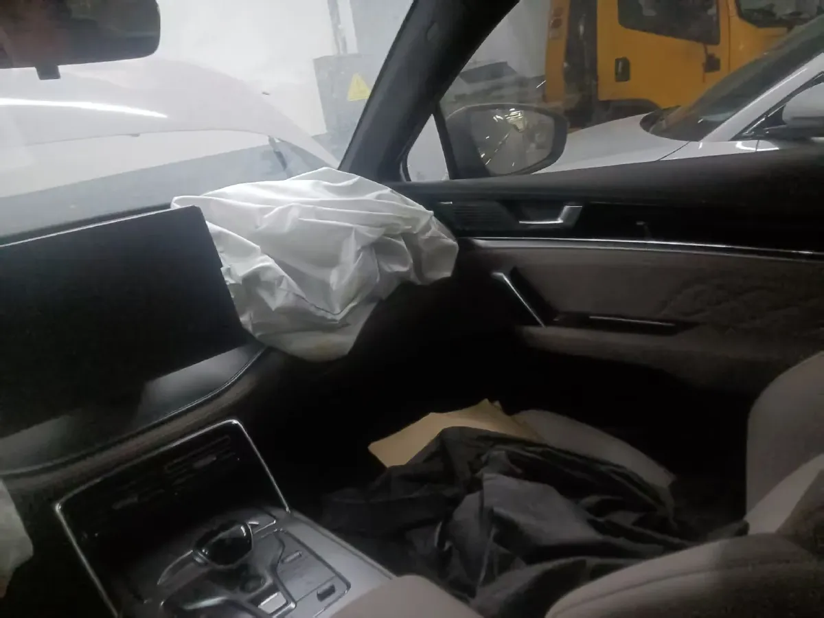 2025 BYD Tang 1.5T 156HP L4 E-CVT PHEV 21.504KWH,autocango,china used car exporter,china ev exporter,chinese used car exporter,chinese used ev exporter