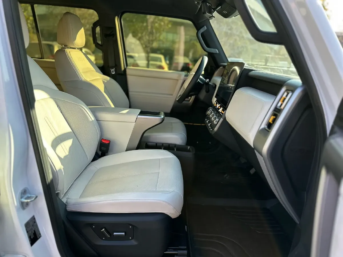 2025 iCAR iCAR Super V23 BEV 59.93KWH,autocango,china used car exporter,china ev exporter,chinese used car exporter,chinese used ev exporter