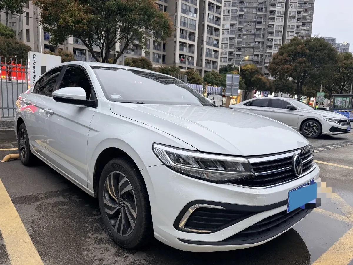 2025 Volkswagen Bora 1.2T 116HP L4 7DCT,autocango,china used car exporter,china ev exporter,chinese used car exporter,chinese used ev exporter