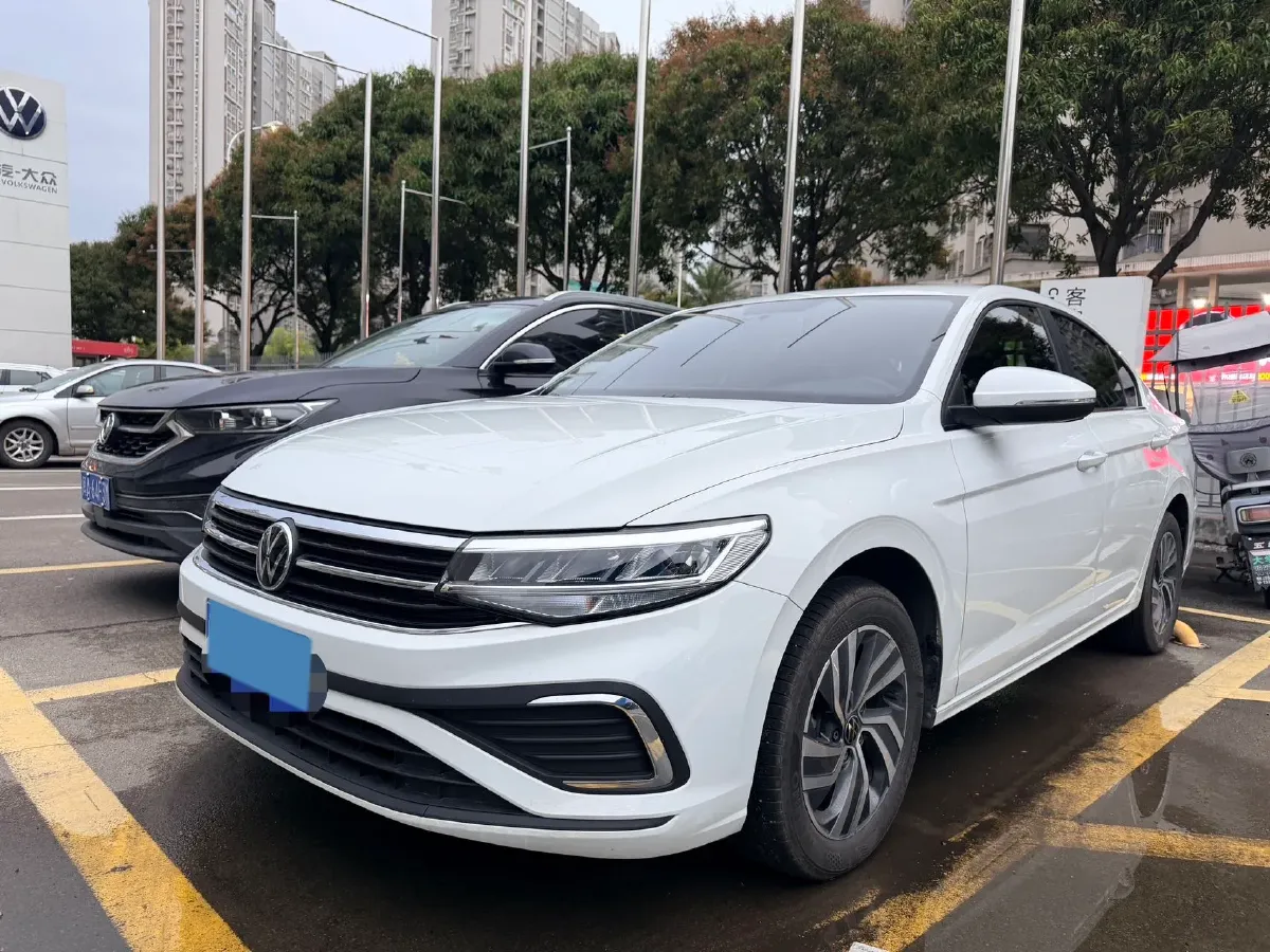 2025 Volkswagen Bora 1.2T 116HP L4 7DCT,autocango,china used car exporter,china ev exporter,chinese used car exporter,chinese used ev exporter