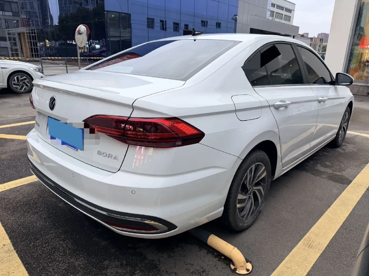 2025 Volkswagen Bora 1.2T 116HP L4 7DCT,autocango,china used car exporter,china ev exporter,chinese used car exporter,chinese used ev exporter