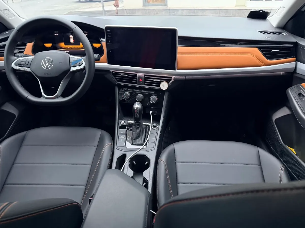 2025 Volkswagen Bora 1.2T 116HP L4 7DCT,autocango,china used car exporter,china ev exporter,chinese used car exporter,chinese used ev exporter