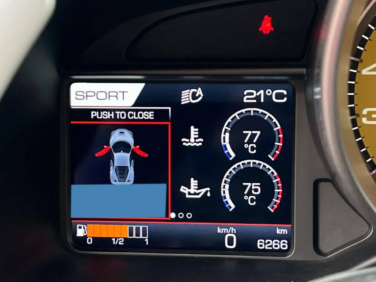 2019 Aston Martin DB11 5.2T 639HP V12 8AT,autocango,china used car exporter,china ev exporter,chinese used car exporter,chinese used ev exporter