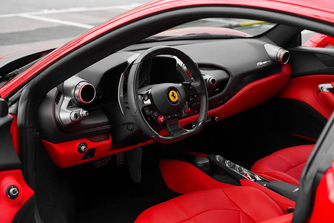 2019 Aston Martin DB11 5.2T 639HP V12 8AT,autocango,china used car exporter,china ev exporter,chinese used car exporter,chinese used ev exporter