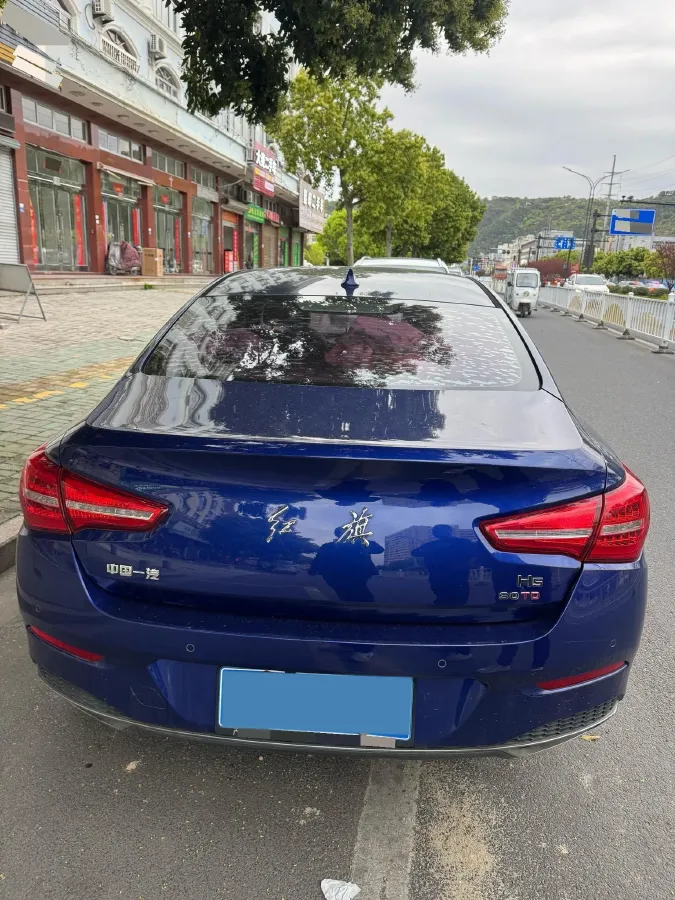 2020 HongQi H5 1.5T 169HP L4 7DCT,autocango,china used car exporter,china ev exporter,chinese used car exporter,chinese used ev exporter