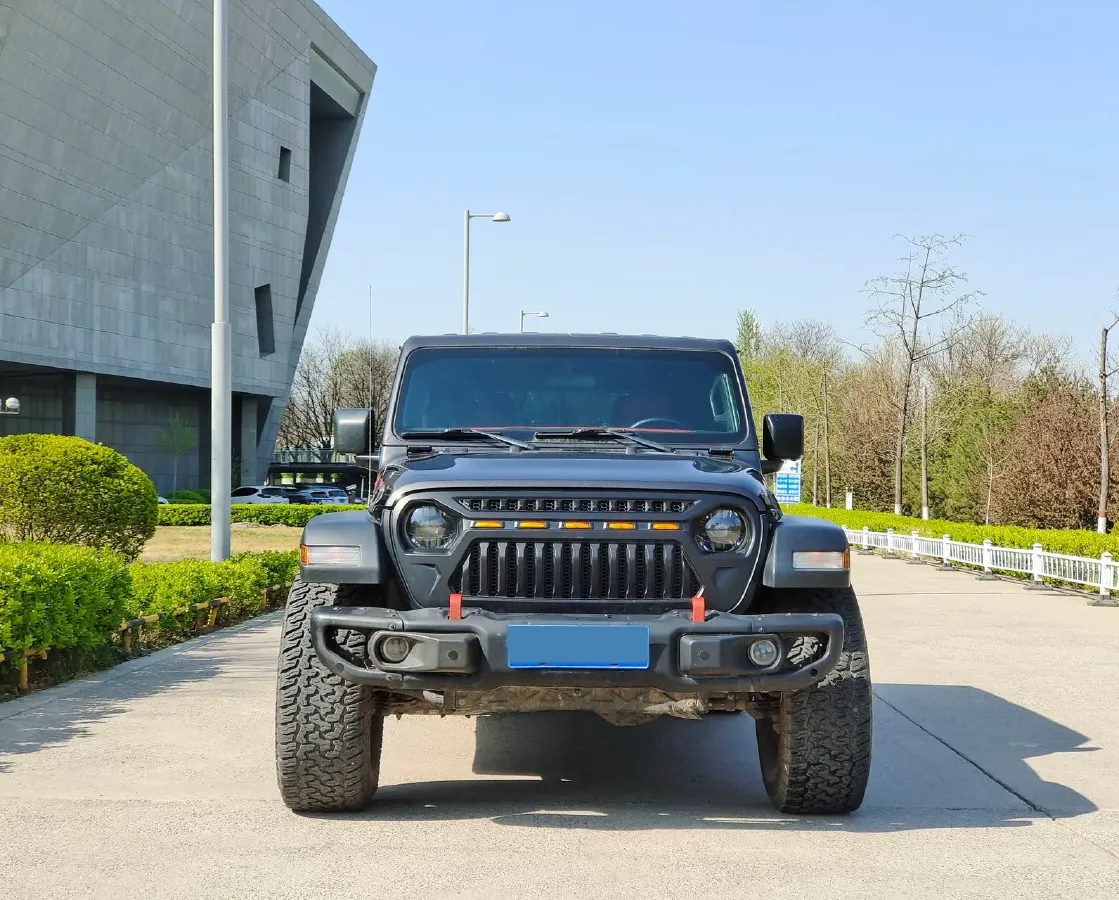 2019 Jeep Wrangler 2.0T 266HP L4 8AT,autocango,china used car exporter,china ev exporter,chinese used car exporter,chinese used ev exporter