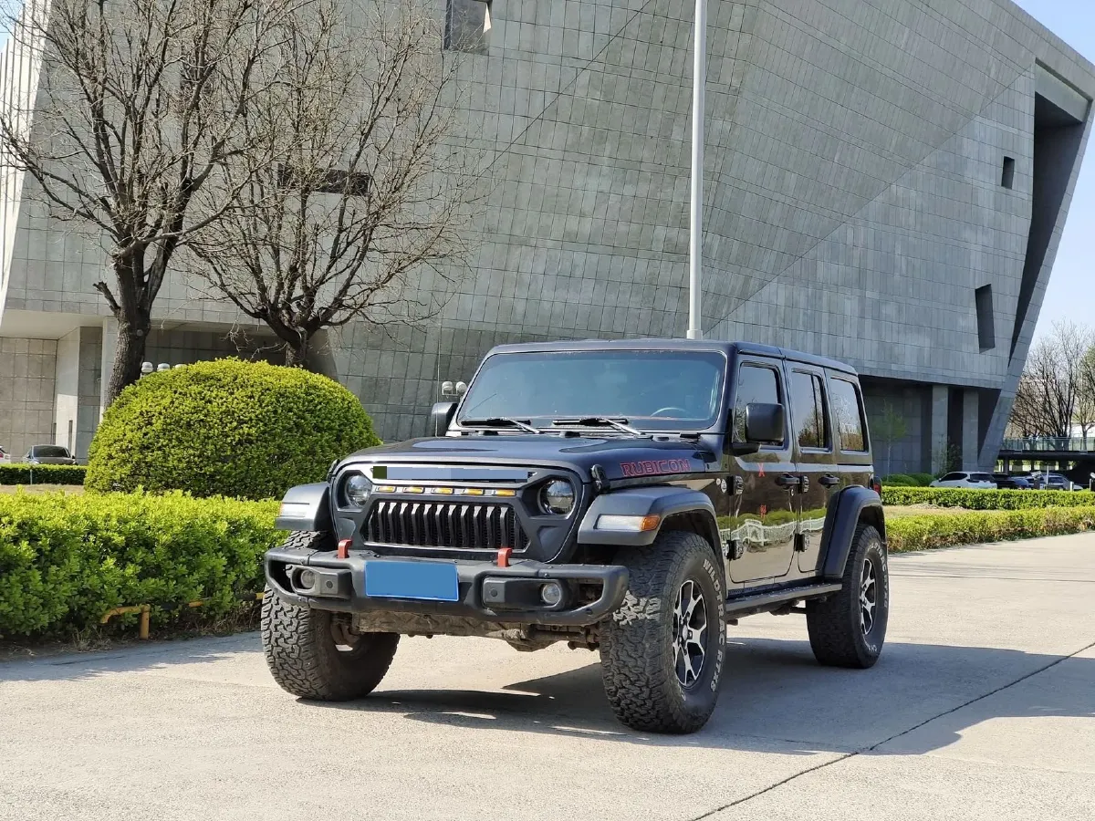 2019 Jeep Wrangler 2.0T 266HP L4 8AT,autocango,china used car exporter,china ev exporter,chinese used car exporter,chinese used ev exporter