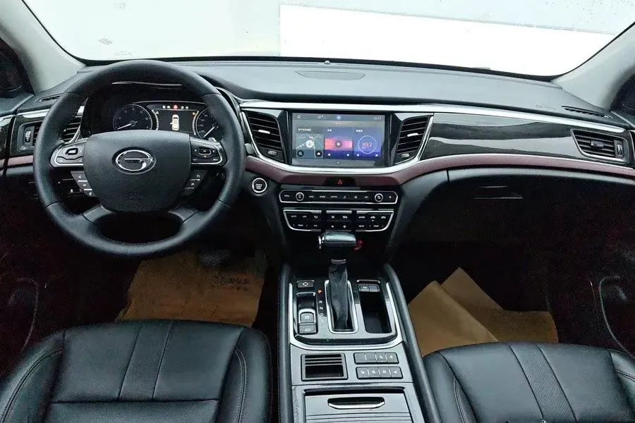 2017 GAC Trumpchi GS8 2.0T 201HP L4 6AT,autocango,china used car exporter,china ev exporter,chinese used car exporter,chinese used ev exporter