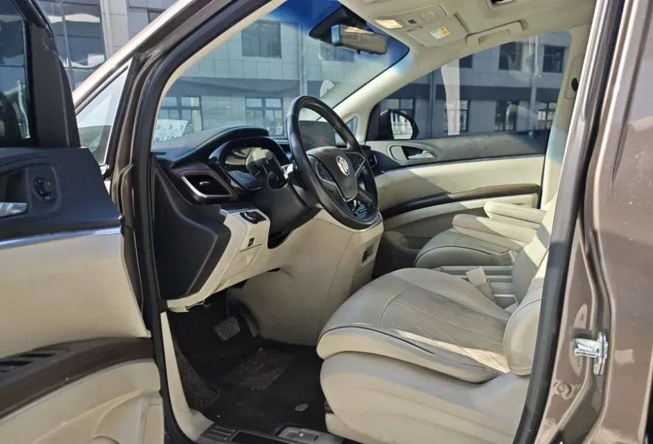 2022 Buick GL8 2.0T 237HP L4 9AT,autocango,china used car exporter,china ev exporter,chinese used car exporter,chinese used ev exporter