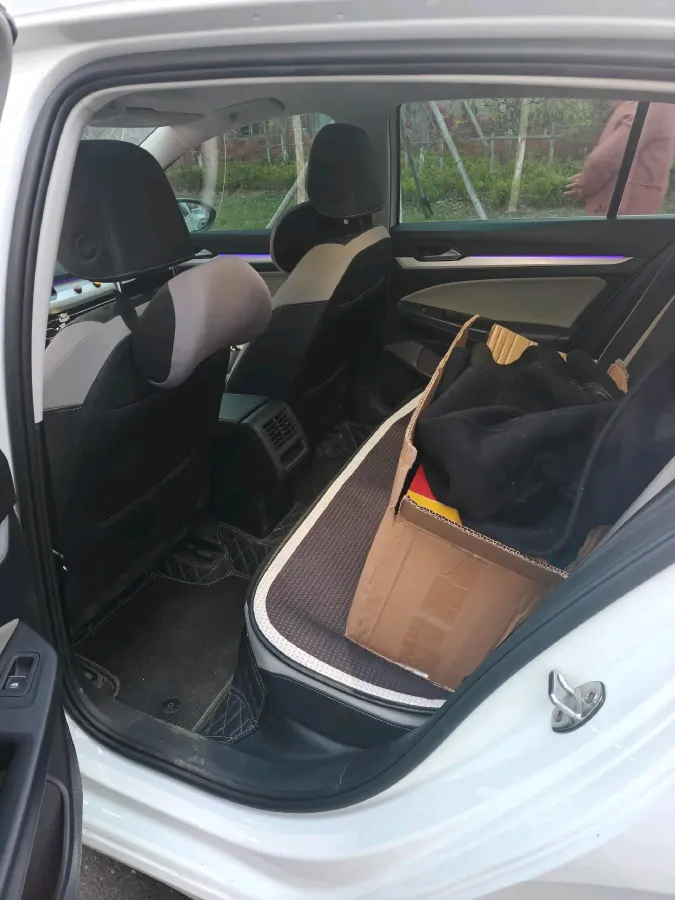 2021 Volkswagen Golf 1.4T 150HP L4 7DCT,autocango,china used car exporter,china ev exporter,chinese used car exporter,chinese used ev exporter