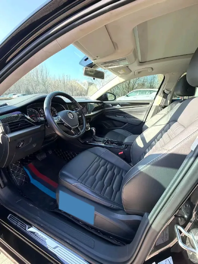 2019 Skoda Kodiak 2.0T 186HP L4 7DCT,autocango,china used car exporter,china ev exporter,chinese used car exporter,chinese used ev exporter