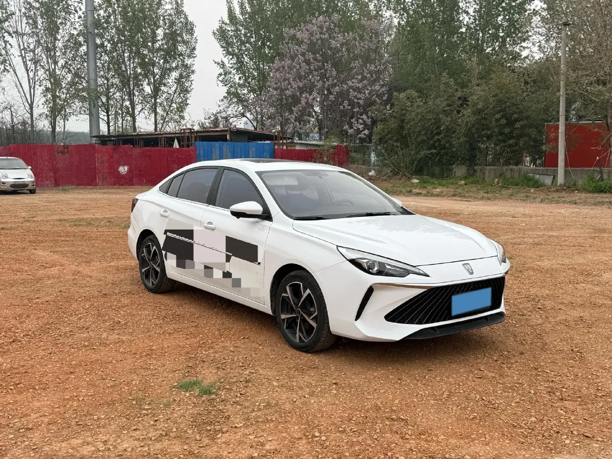 2023 Roewe i5 1.5L 129HP L4 CVT,autocango,china used car exporter,china ev exporter,chinese used car exporter,chinese used ev exporter