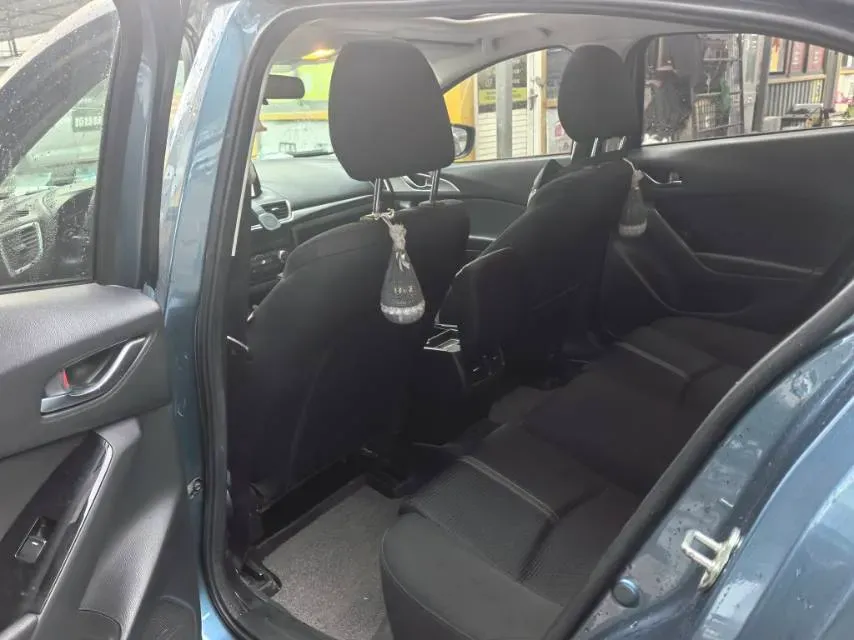 2017 Mazda 3 Axela 1.5L 117HP L4 6AT,autocango,china used car exporter,china ev exporter,chinese used car exporter,chinese used ev exporter