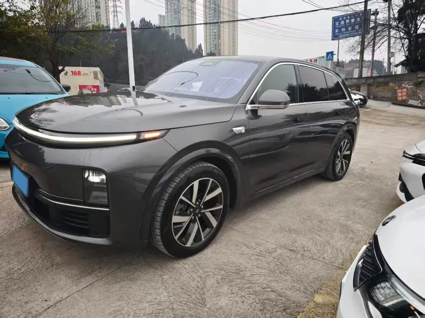 2023 Li L7 Range Extended 154HP REEV 40.9KWH,autocango,china used car exporter,china ev exporter,chinese used car exporter,chinese used ev exporter
