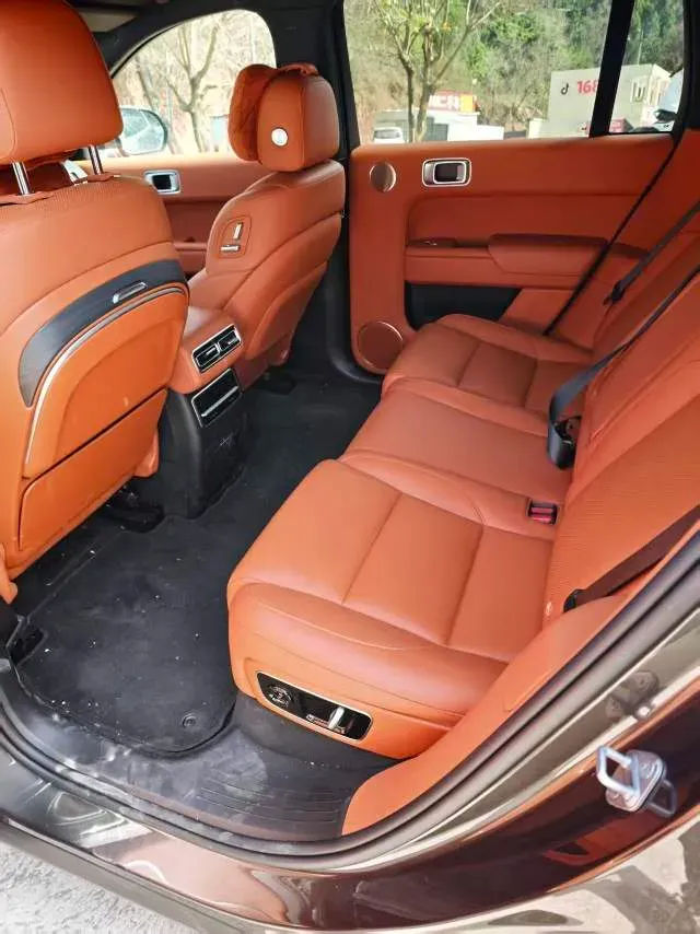 2023 Li L7 Range Extended 154HP REEV 40.9KWH,autocango,china used car exporter,china ev exporter,chinese used car exporter,chinese used ev exporter