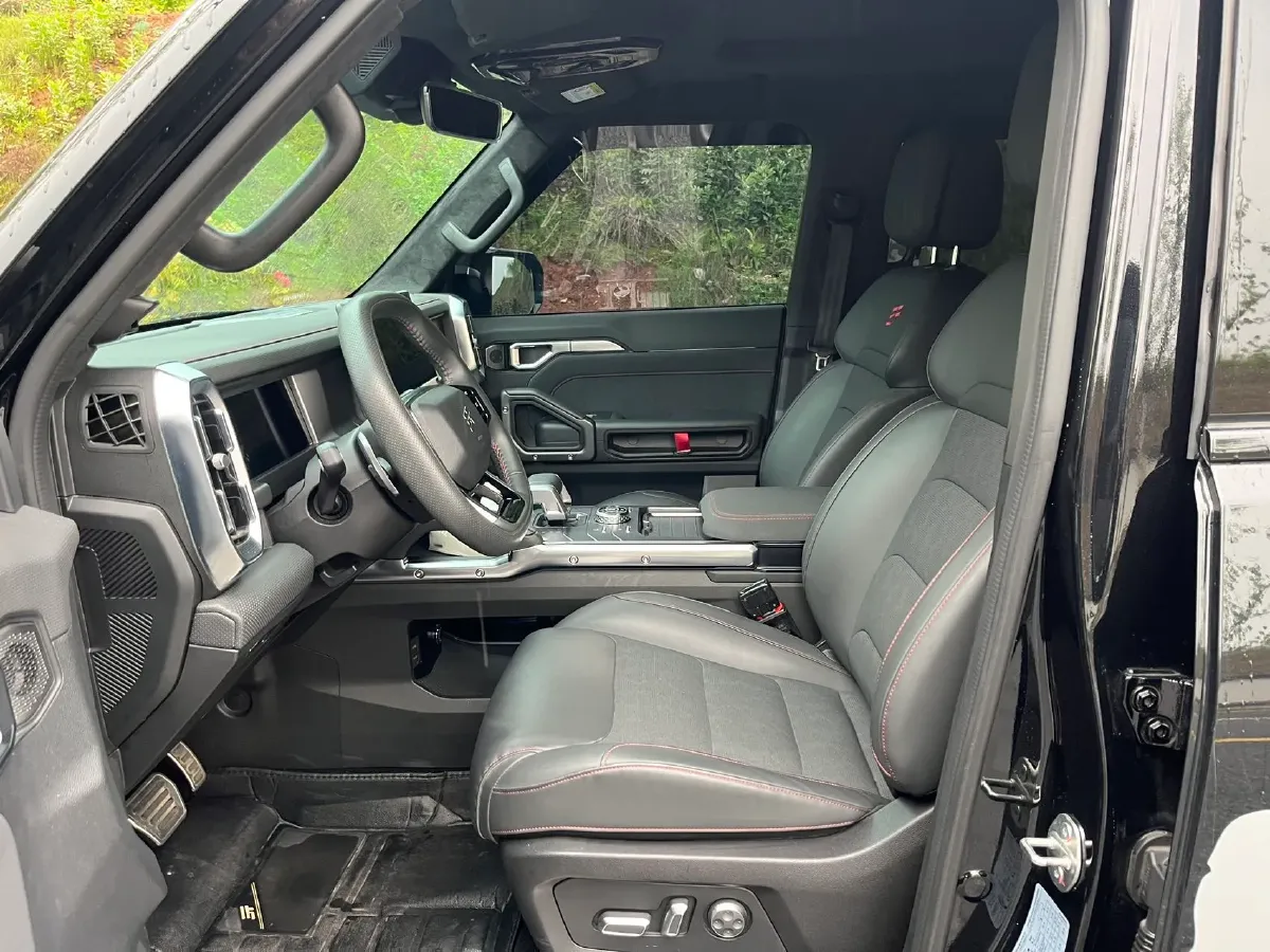 2023 Jetour Traveller 2.0T 254HP L4 7DCT,autocango,china used car exporter,china ev exporter,chinese used car exporter,chinese used ev exporter