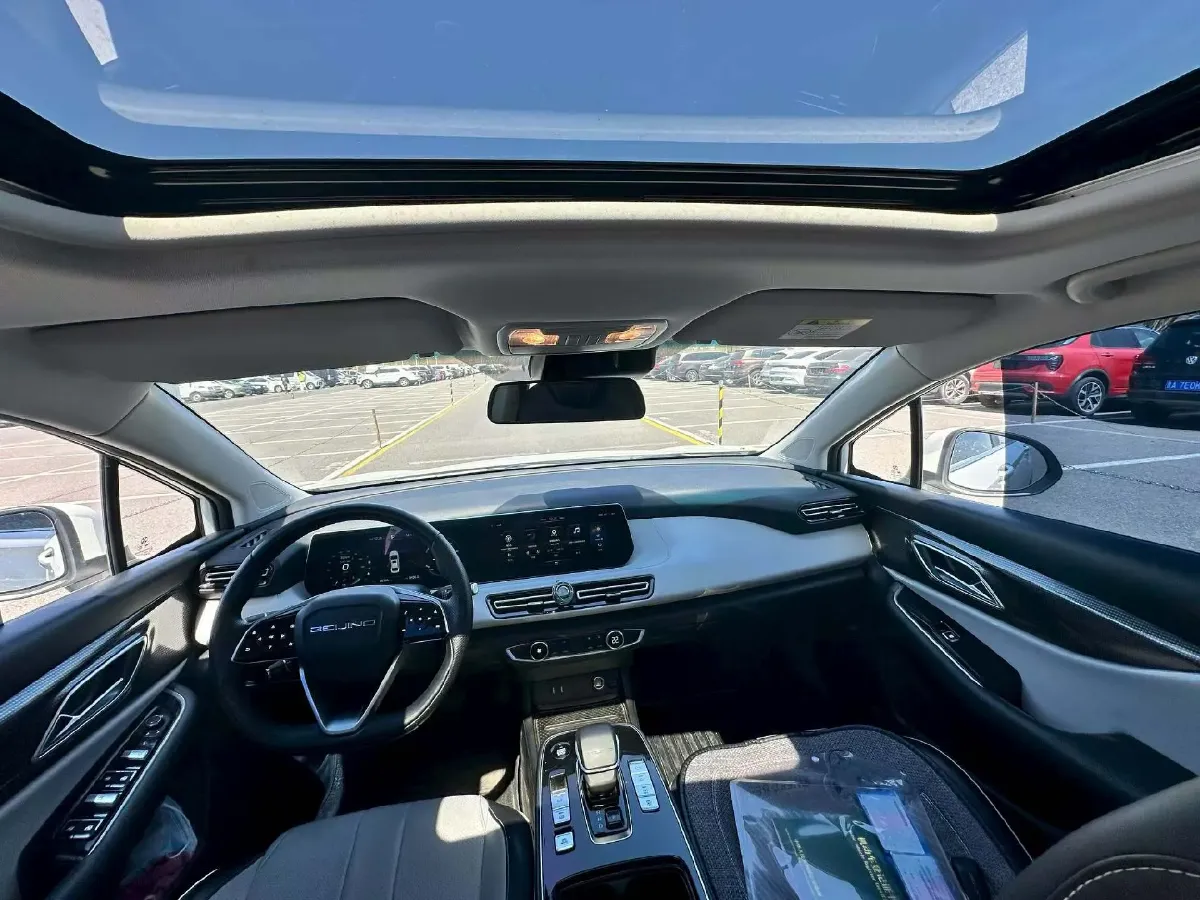 2023 BeiJing Auto EU5 Plus BEV 60.7KWH,autocango,china used car exporter,china ev exporter,chinese used car exporter,chinese used ev exporter