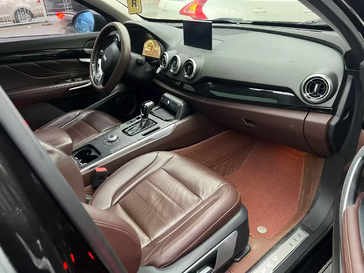 2017 WEY VV7 2.0T 234HP L4 7DCT,autocango,china used car exporter,china ev exporter,chinese used car exporter,chinese used ev exporter