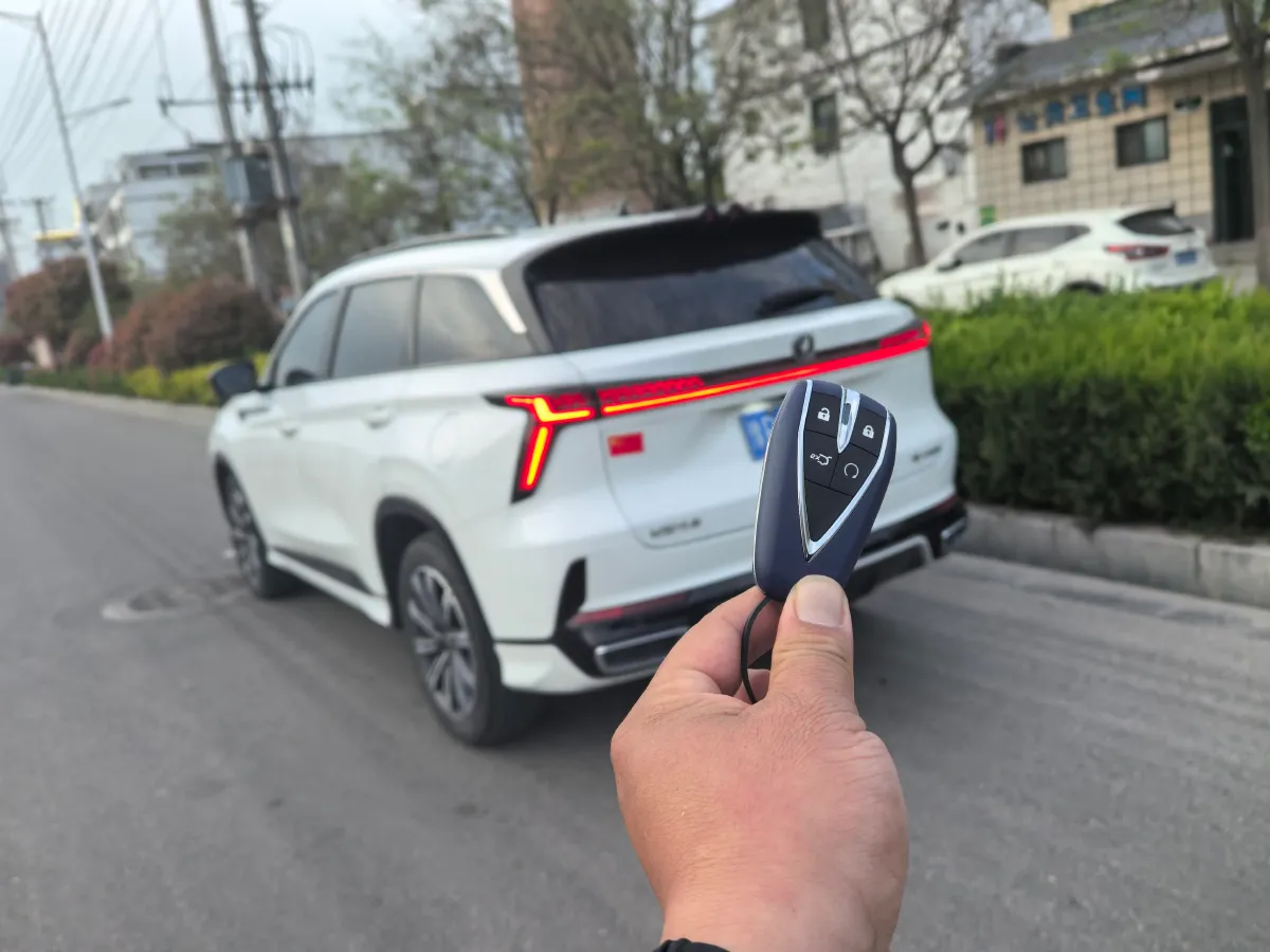 2024 ChangAn CS75 Plus 1.5T 188HP L4 8AT,autocango,china used car exporter,china ev exporter,chinese used car exporter,chinese used ev exporter