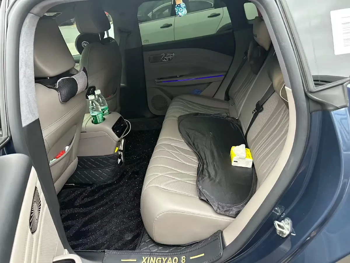 2025 Geely Galaxy Starshine 8 1.5L 112HP L4 1DHT PHEV,autocango,china used car exporter,china ev exporter,chinese used car exporter,chinese used ev exporter