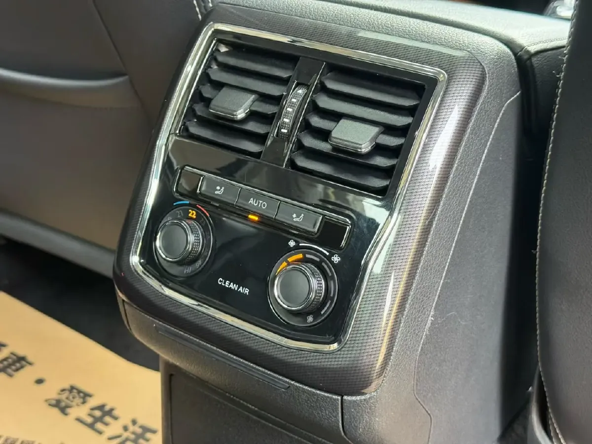 2017 Volkswagen Passat 1.8T 180HP L4 7DCT,autocango,china used car exporter,china ev exporter,chinese used car exporter,chinese used ev exporter