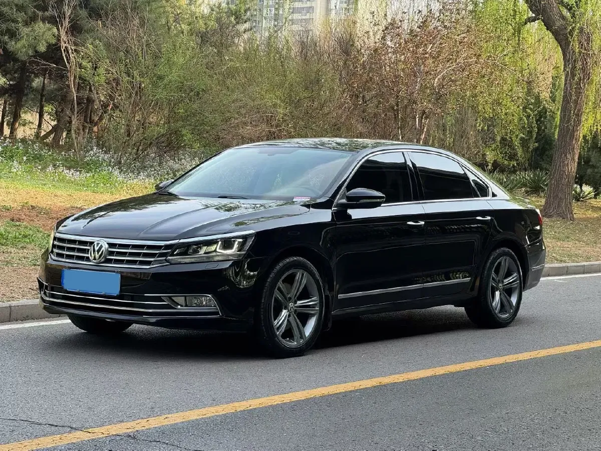 2017 Volkswagen Passat 1.8T 180HP L4 7DCT,autocango,china used car exporter,china ev exporter,chinese used car exporter,chinese used ev exporter