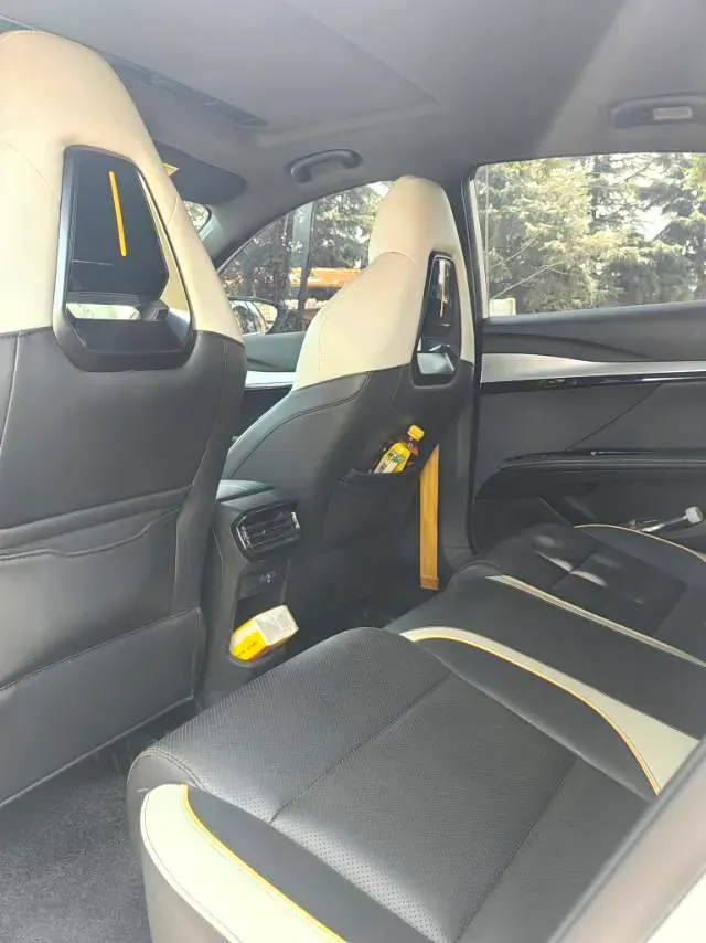 2022 MG 5 Scorpio 1.5T 181HP L4 7DCT,autocango,china used car exporter,china ev exporter,chinese used car exporter,chinese used ev exporter