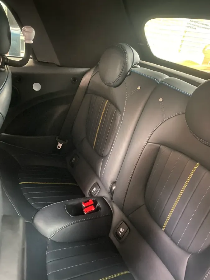 2022 Toyota Highlander 2.0T 248HP L4 8AT,autocango,china used car exporter,china ev exporter,chinese used car exporter,chinese used ev exporter