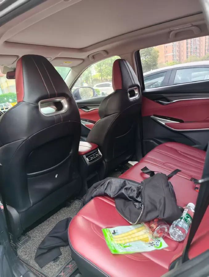 2020 ChangAn CS75 Plus 2.0T 233HP L4 8AT,autocango,china used car exporter,china ev exporter,chinese used car exporter,chinese used ev exporter