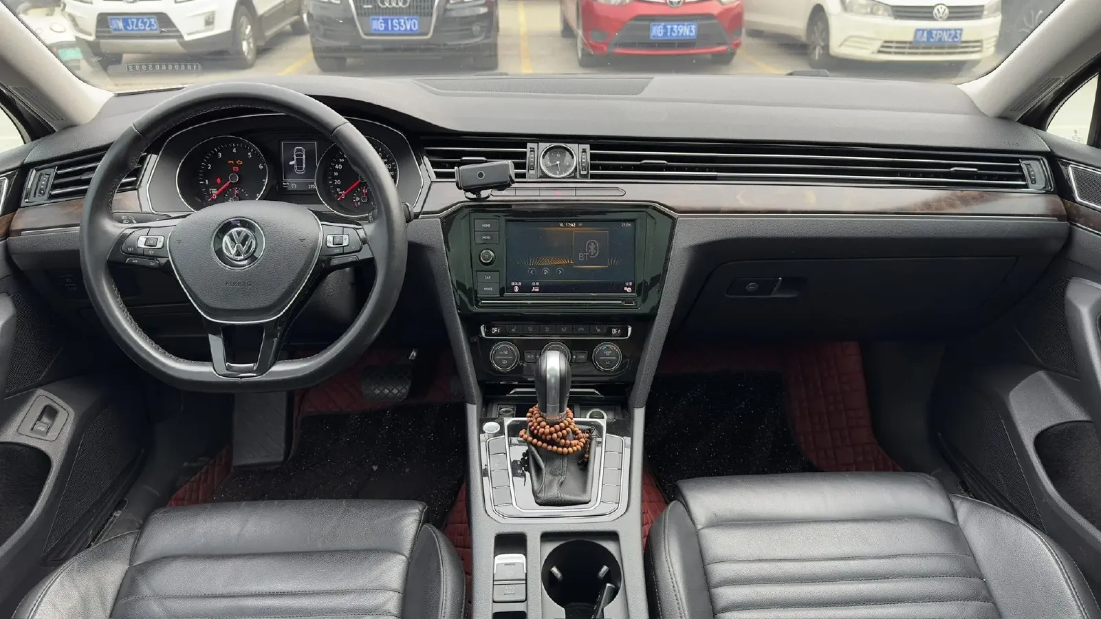 2019 Volkswagen Magotan 2.0T 186HP L4 7DCT,autocango,china used car exporter,china ev exporter,chinese used car exporter,chinese used ev exporter