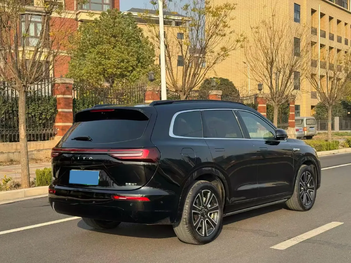 2024 AITO AITO M7 1.5T 152HP L4 REEV 42KWH,autocango,china used car exporter,china ev exporter,chinese used car exporter,chinese used ev exporter