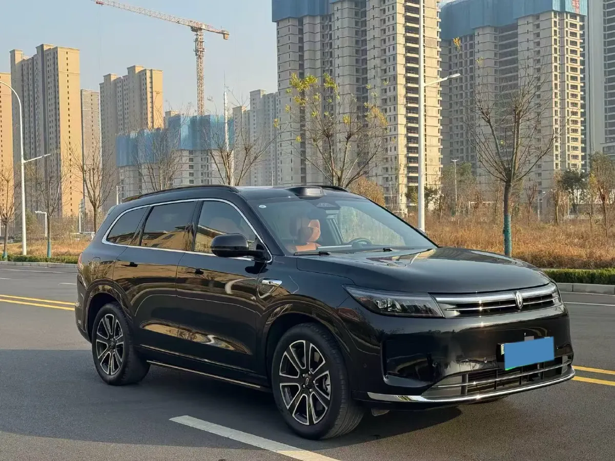 2024 AITO AITO M7 1.5T 152HP L4 REEV 42KWH,autocango,china used car exporter,china ev exporter,chinese used car exporter,chinese used ev exporter